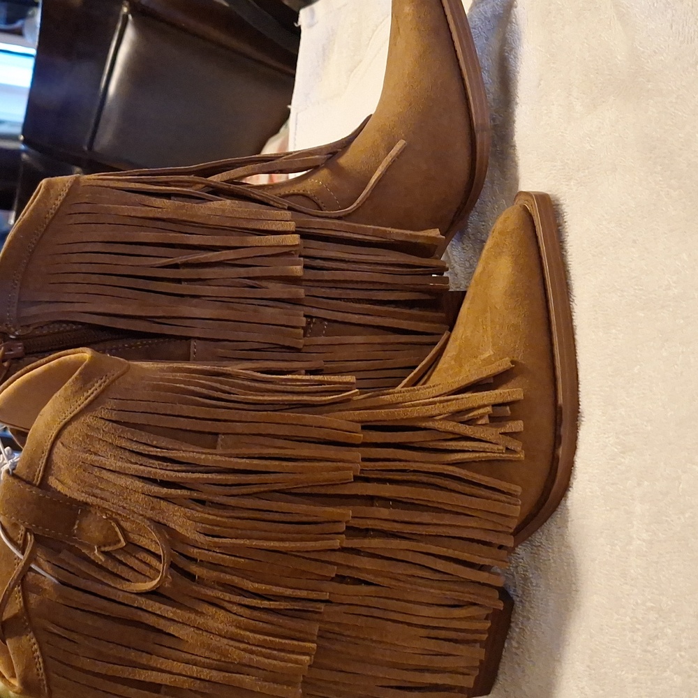 Fringe Suede Ankle Boots - Tan - Picture 2 of 12